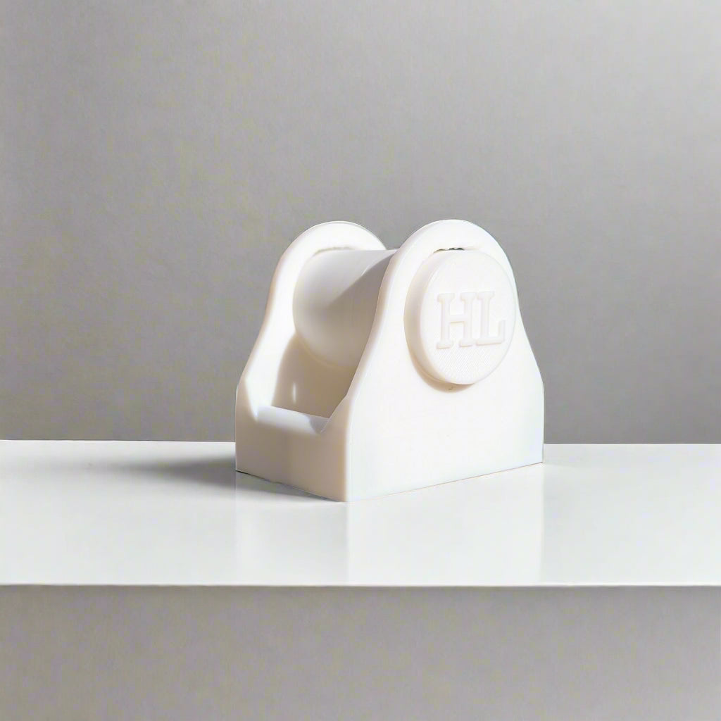 The Dynamic DINs Holder